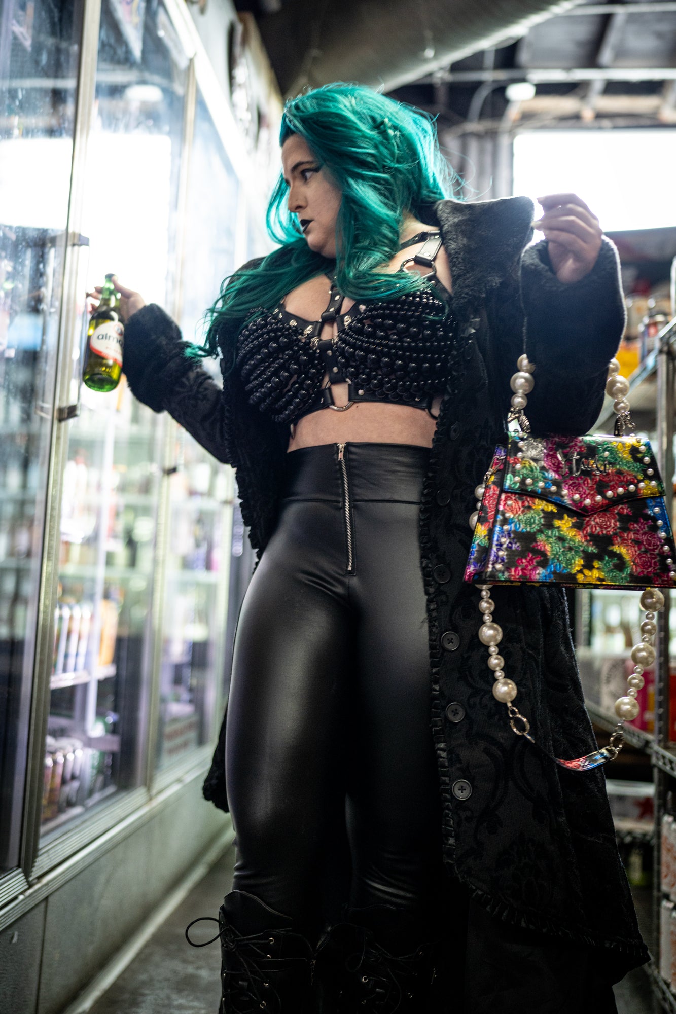 PEARLA HARNESS® | LEATHER