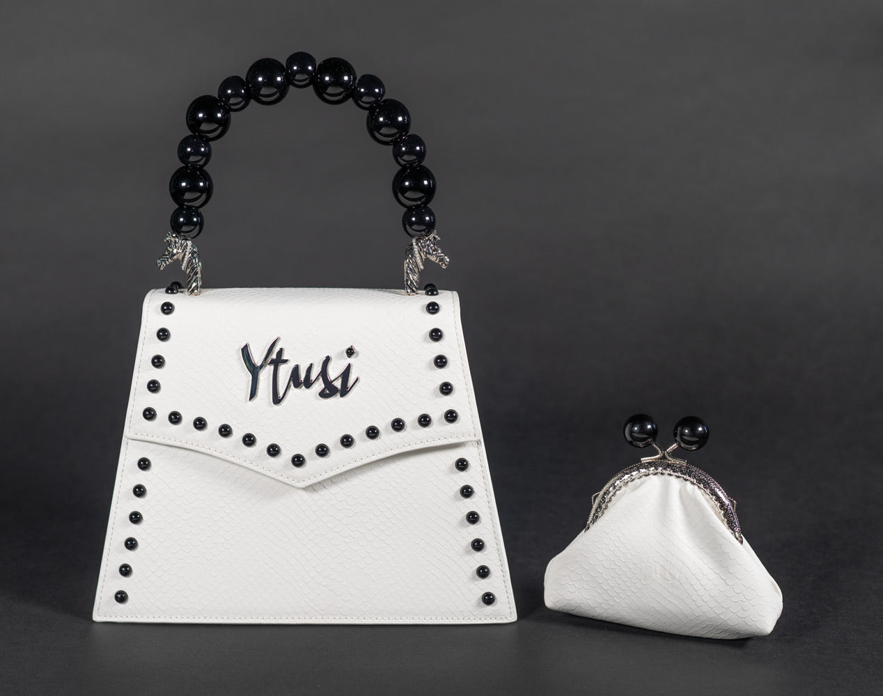 PEARLA HANDBAG | WHITE SNAKE, BLACK PEARL HANDLE